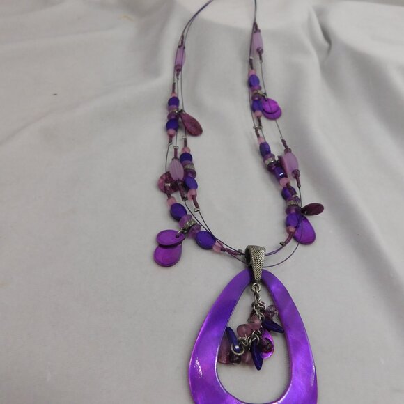 Ladies Coldwater Creek Purple Necklace - Picture 3 of 3